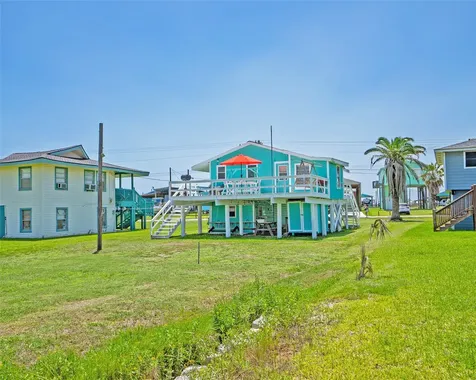 1214 County Road 201 Sargent TX 77414