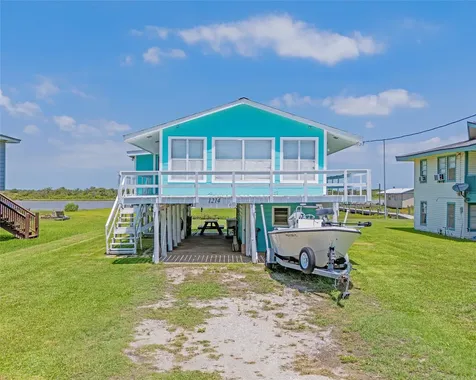 1214 County Road 201 Sargent TX 77414