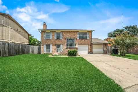 16723 Running Quail Court Houston TX 77489