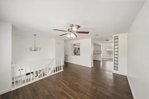 16723 Running Quail Court Houston TX 77489
