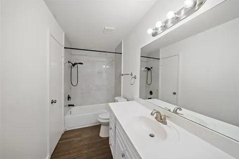 16723 Running Quail Court Houston TX 77489