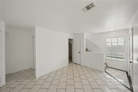 16723 Running Quail Court Houston TX 77489