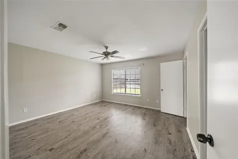 16723 Running Quail Court Houston TX 77489
