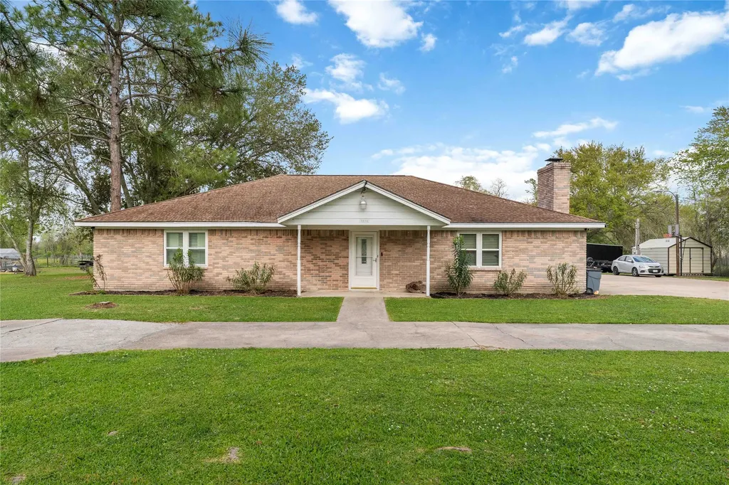6814 Avenue O Santa Fe TX 77510