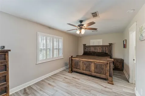 6814 Avenue O Santa Fe TX 77510