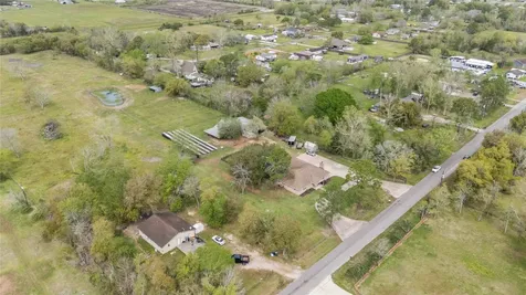 6814 Avenue O Santa Fe TX 77510