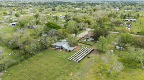 6814 Avenue O Santa Fe TX 77510