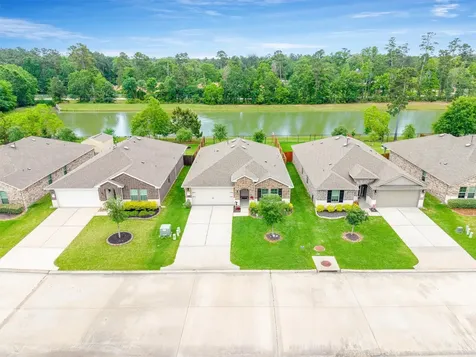 2219 Silver Dove Lane Conroe TX 77301