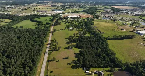 22720 Fm-2854 Montgomery TX 77316