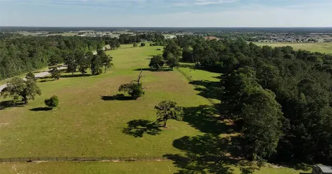 22720 Fm-2854 Montgomery TX 77316