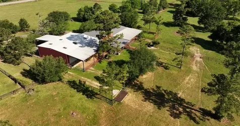 22720 Fm-2854 Montgomery TX 77316