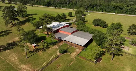 22720 Fm-2854 Montgomery TX 77316