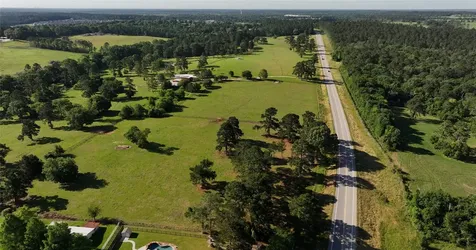 22720 Fm-2854 Montgomery TX 77316
