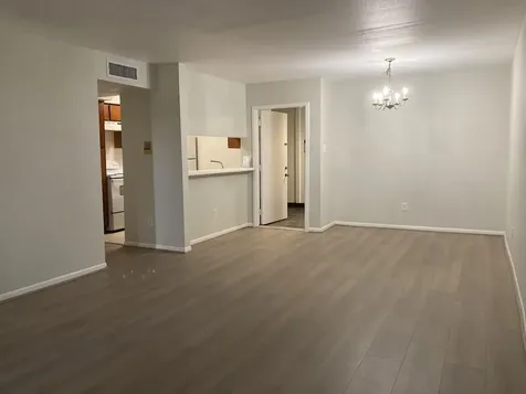3075 Walnut Bend Lane 33 Houston TX 77042