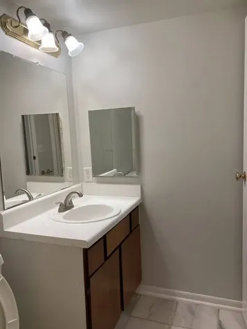 3075 Walnut Bend Lane 33 Houston TX 77042