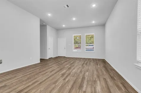 11966 Canal Street Willis TX 77318