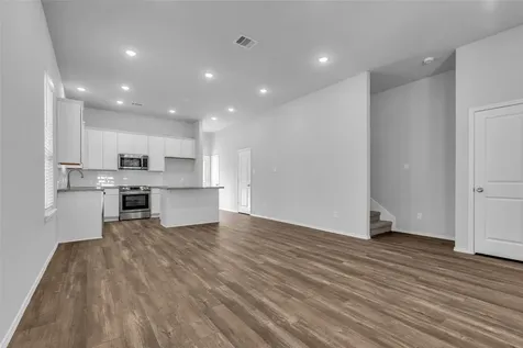 11966 Canal Street Willis TX 77318