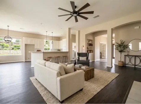 509 Pecan Loop Drive Baytown TX 77523