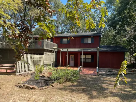 302 Somerset Road Conroe TX 77316