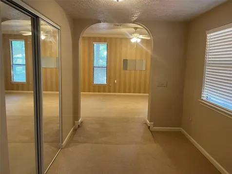 302 Somerset Road Conroe TX 77316