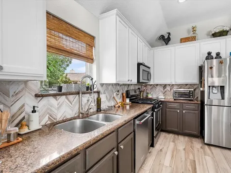 4023 Tigris Ridge Drive Katy TX 77449