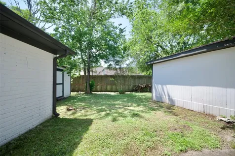 13529 Woodchester Drive Sugar Land TX 77498