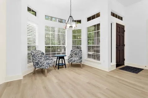 18 Endor Forest Place The Woodlands TX 77382