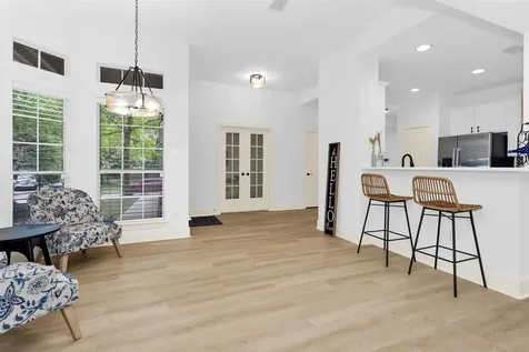 18 Endor Forest Place The Woodlands TX 77382