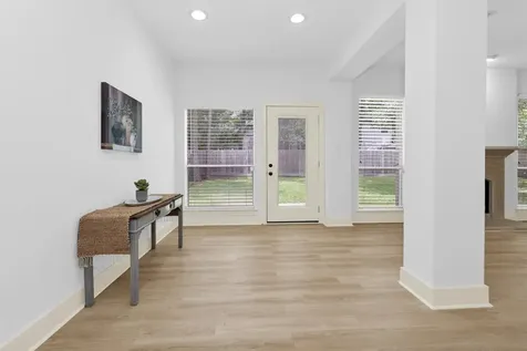 18 Endor Forest Place The Woodlands TX 77382