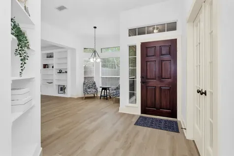 18 Endor Forest Place The Woodlands TX 77382