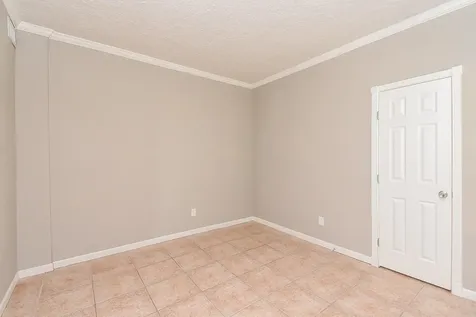9400 Doliver Drive 56 Houston TX 77063
