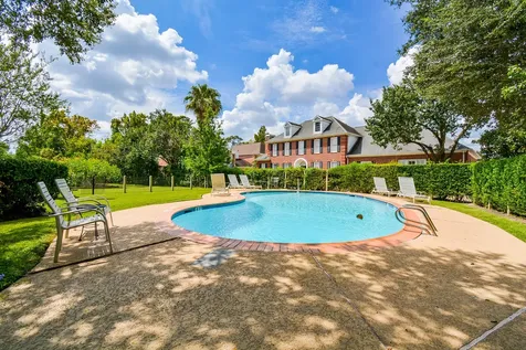 9400 Doliver Drive 56 Houston TX 77063