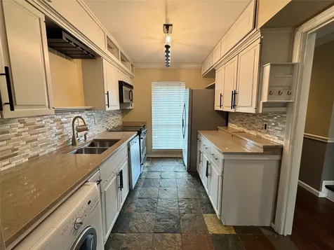 2041 Winrock Boulevard 157 Houston TX 77057