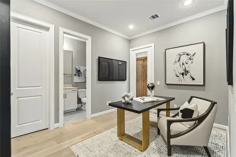 4024 Blossom Street Houston TX 77007