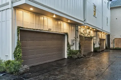 4024 Blossom Street Houston TX 77007