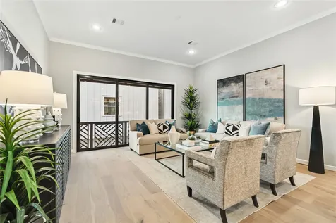 4024 Blossom Street Houston TX 77007