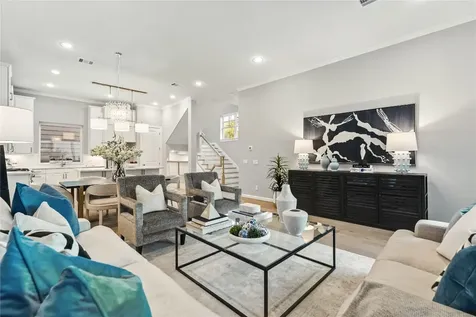 4024 Blossom Street Houston TX 77007