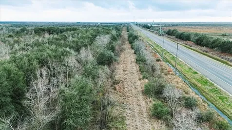 0000 Highway 124 Stowell TX 77661