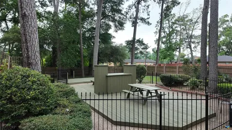 1510 Odd Fellow Street 18 Conroe TX 77301