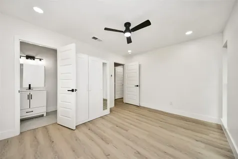 11119 Hazen Street Houston TX 77072