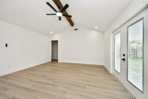 11119 Hazen Street Houston TX 77072