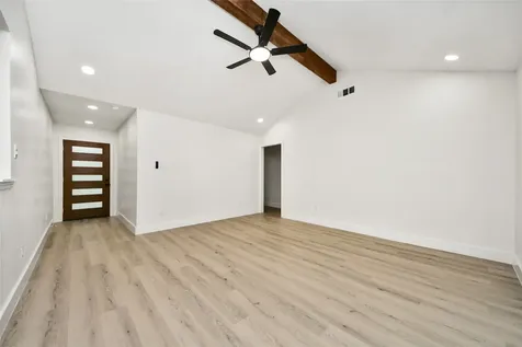 11119 Hazen Street Houston TX 77072