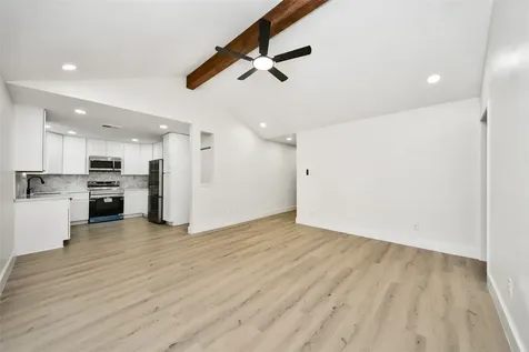 11119 Hazen Street Houston TX 77072