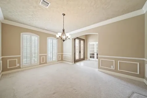10015 Loch Courtney Lane Houston TX 77089