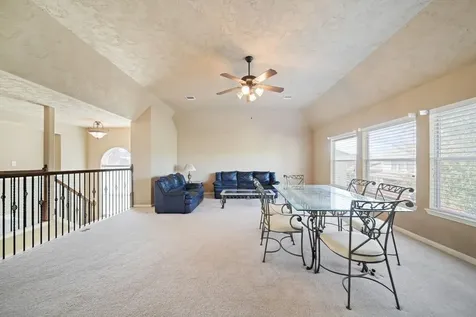 10015 Loch Courtney Lane Houston TX 77089