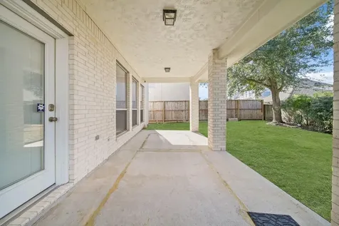 10015 Loch Courtney Lane Houston TX 77089
