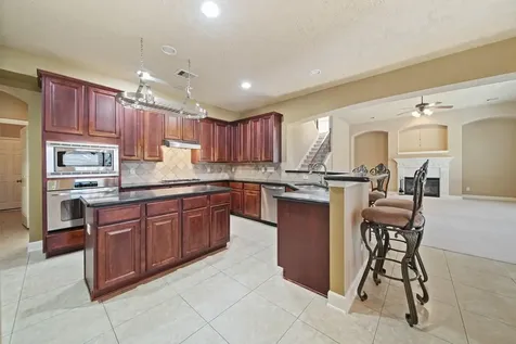 10015 Loch Courtney Lane Houston TX 77089