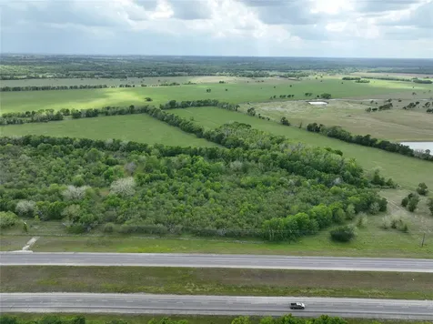 10463 Highway 36 Bellville TX 77418