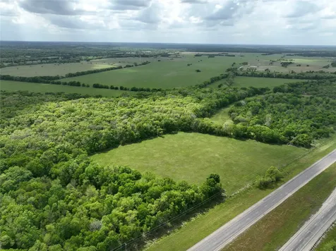 10463 Highway 36 Bellville TX 77418