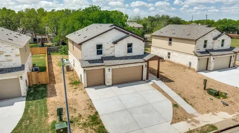 6409 Orange Blossom Way Austin TX 78744